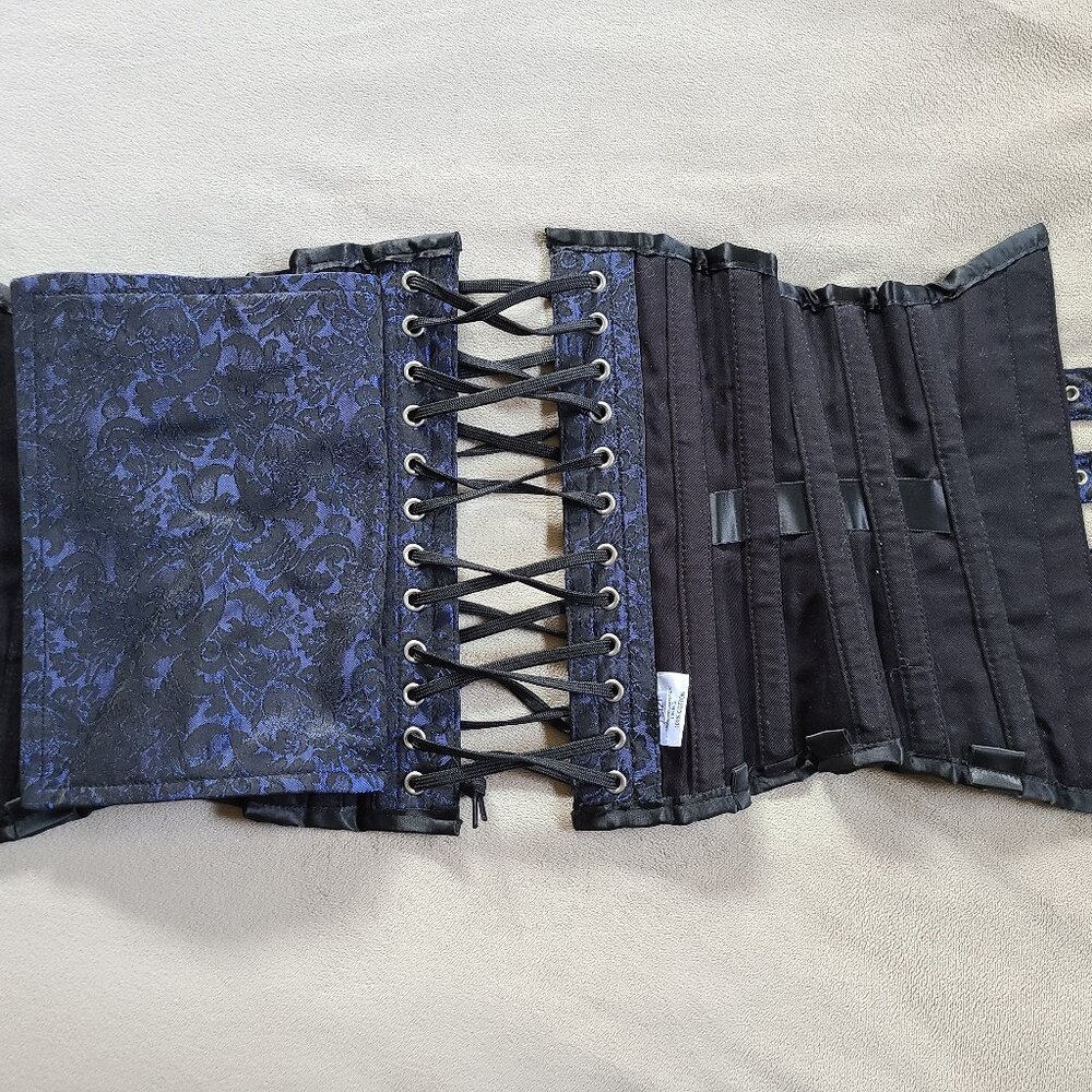 Orchard Corset Underbust Blue & Black brocade buckle corset - Picture 4 of 5